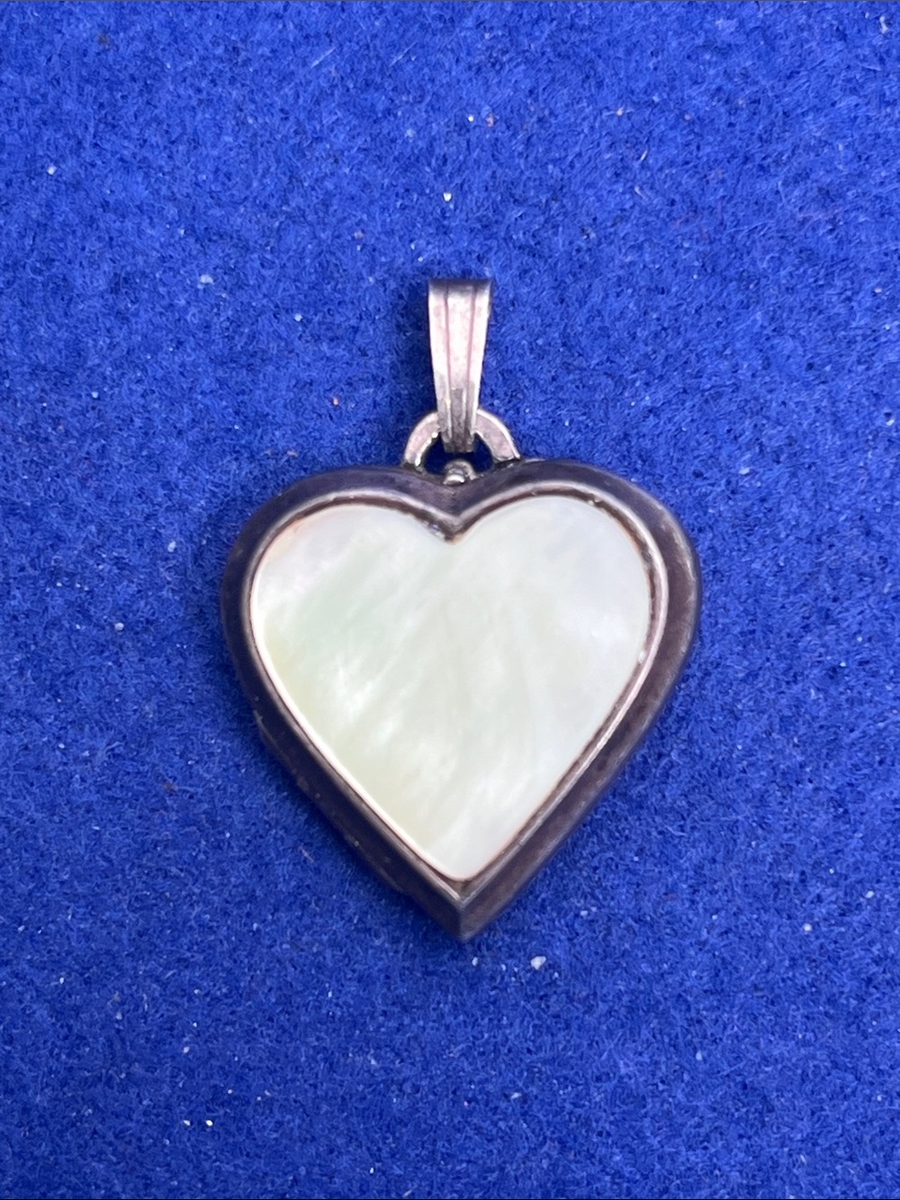 Silver Heart-Shaped Mother-of-Pearl Vintage Necklace